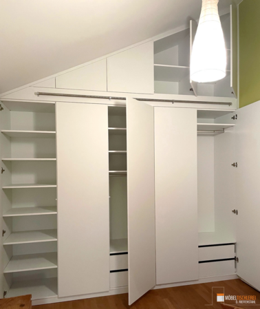 Schlafzimmer | deckenhoher Kleiderschrank